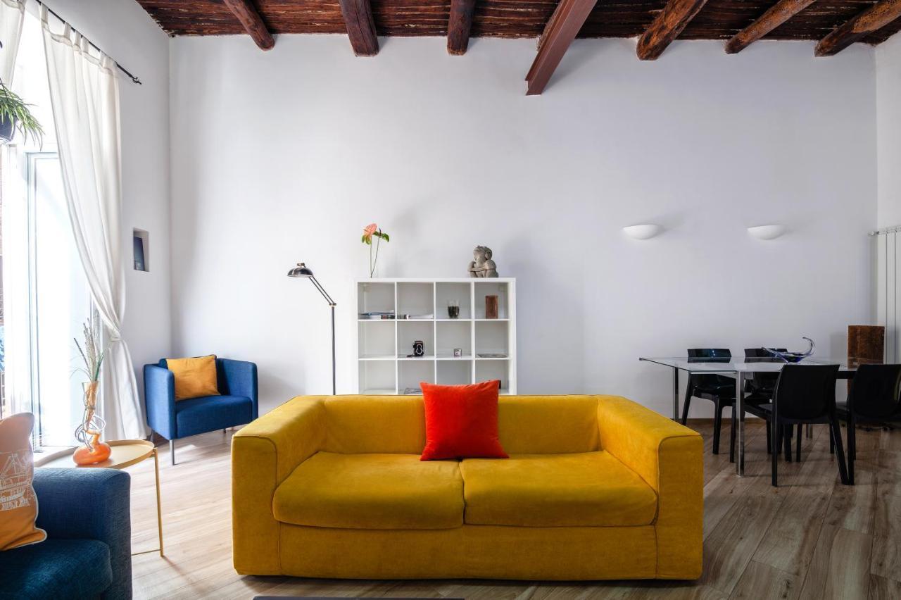 Appartamento Moderno Nel Centro Storico Napoli Eksteriør billede