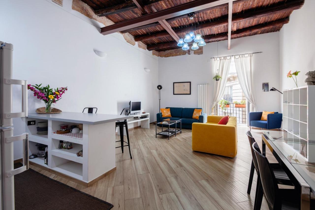 Appartamento Moderno Nel Centro Storico Napoli Eksteriør billede
